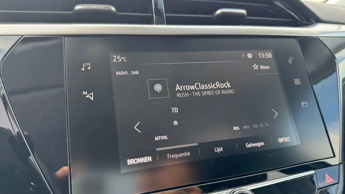 1.2 TURBO 100PK ELEGANCE GS-LINE / NAVI / AIRCO / LED / PDC / 17" LMV / CAMERA /  BLUETOOTH / CRUISECONTROL !!