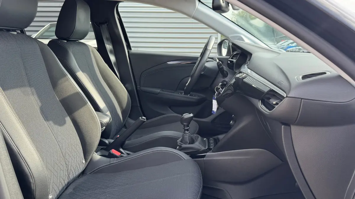 1.2 TURBO 100PK ELEGANCE GS-LINE / NAVI / AIRCO / LED / PDC / 17" LMV / CAMERA /  BLUETOOTH / CRUISECONTROL !!