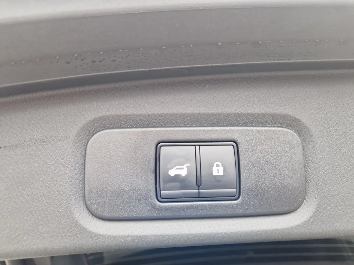 1.3 MHEV Xtronic Tekna Plus