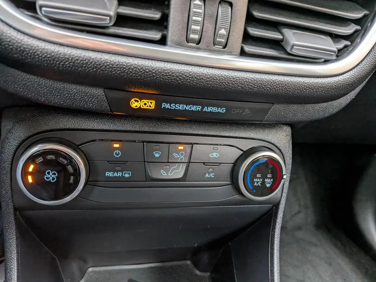 1.0 EcoBoost Connected