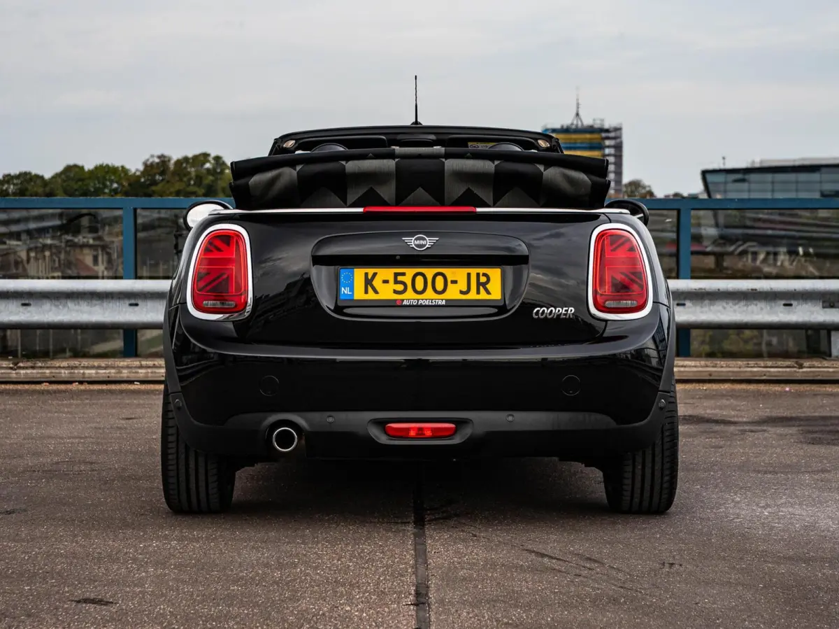 1.5 Sidewalk Edition | LED | Harman/Kardon | Leder | Camera | HUD | Apple CarPlay/Android Auto | Keyless | Dealeronderhouden
