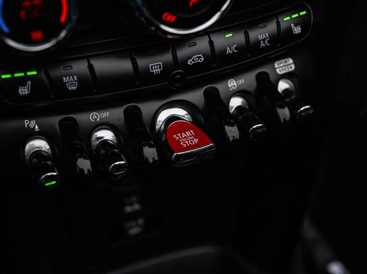 1.5 Sidewalk Edition | LED | Harman/Kardon | Leder | Camera | HUD | Apple CarPlay/Android Auto | Keyless | Dealeronderhouden