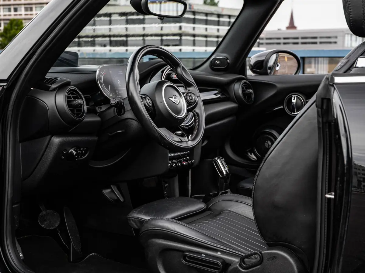 1.5 Sidewalk Edition | LED | Harman/Kardon | Leder | Camera | HUD | Apple CarPlay/Android Auto | Keyless | Dealeronderhouden