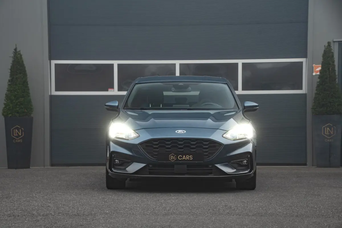 1.0 EcoBoost Titanium X Business ST Line