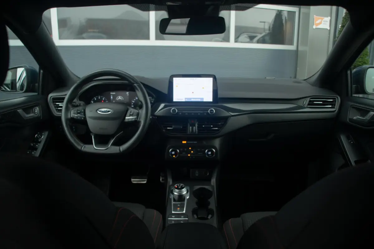 1.0 EcoBoost Titanium X Business ST Line