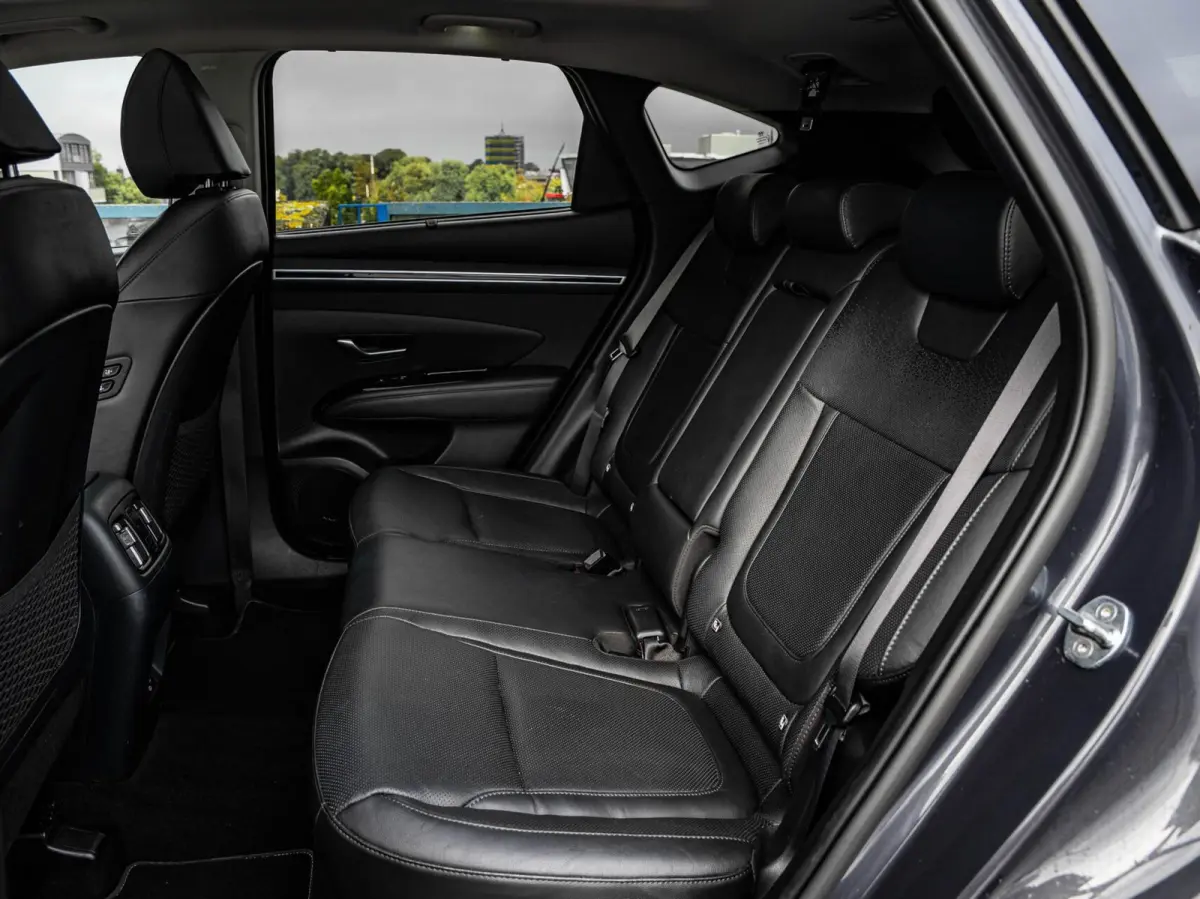 1.6 CRDi 48V Mild Hybrid Premium Sky | Panoramadak | Trekhaak 1.650 kg | Leder | 360 Camera | ACC | KRELL | Memory | 19" | Dealeronderhouden