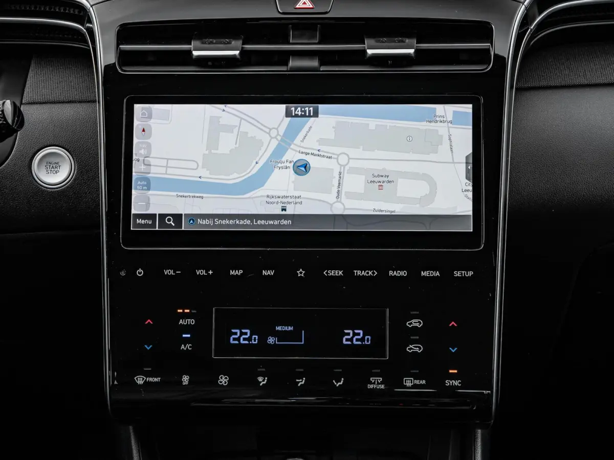 1.6 CRDi 48V Mild Hybrid Premium Sky | Panoramadak | Trekhaak 1.650 kg | Leder | 360 Camera | ACC | KRELL | Memory | 19" | Dealeronderhouden