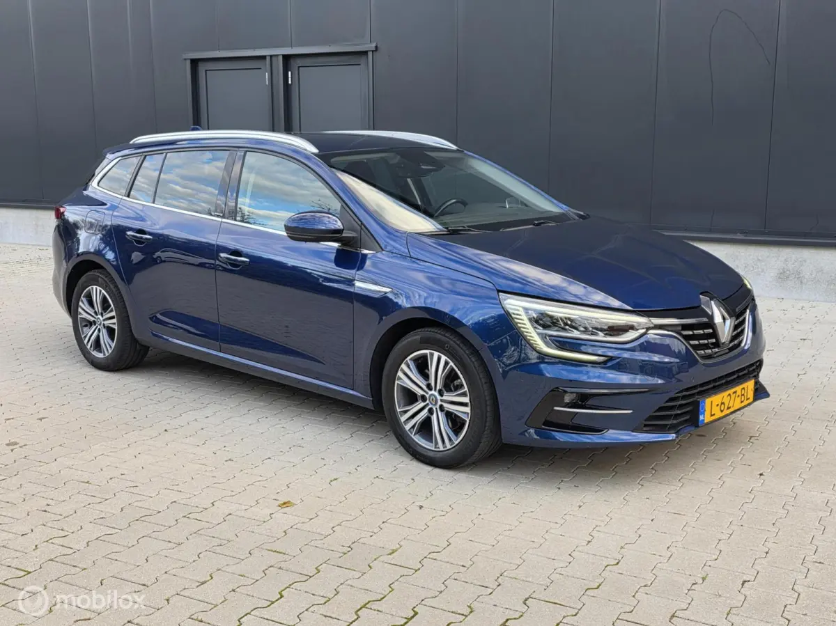 Estate 1.6 Plug-In Hybrid 160 Intens