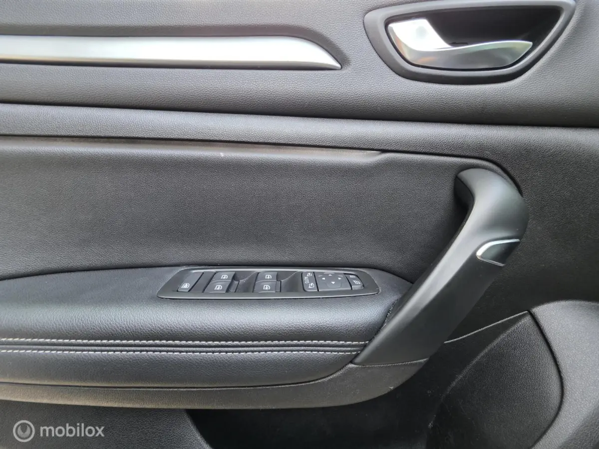 Estate 1.6 Plug-In Hybrid 160 Intens