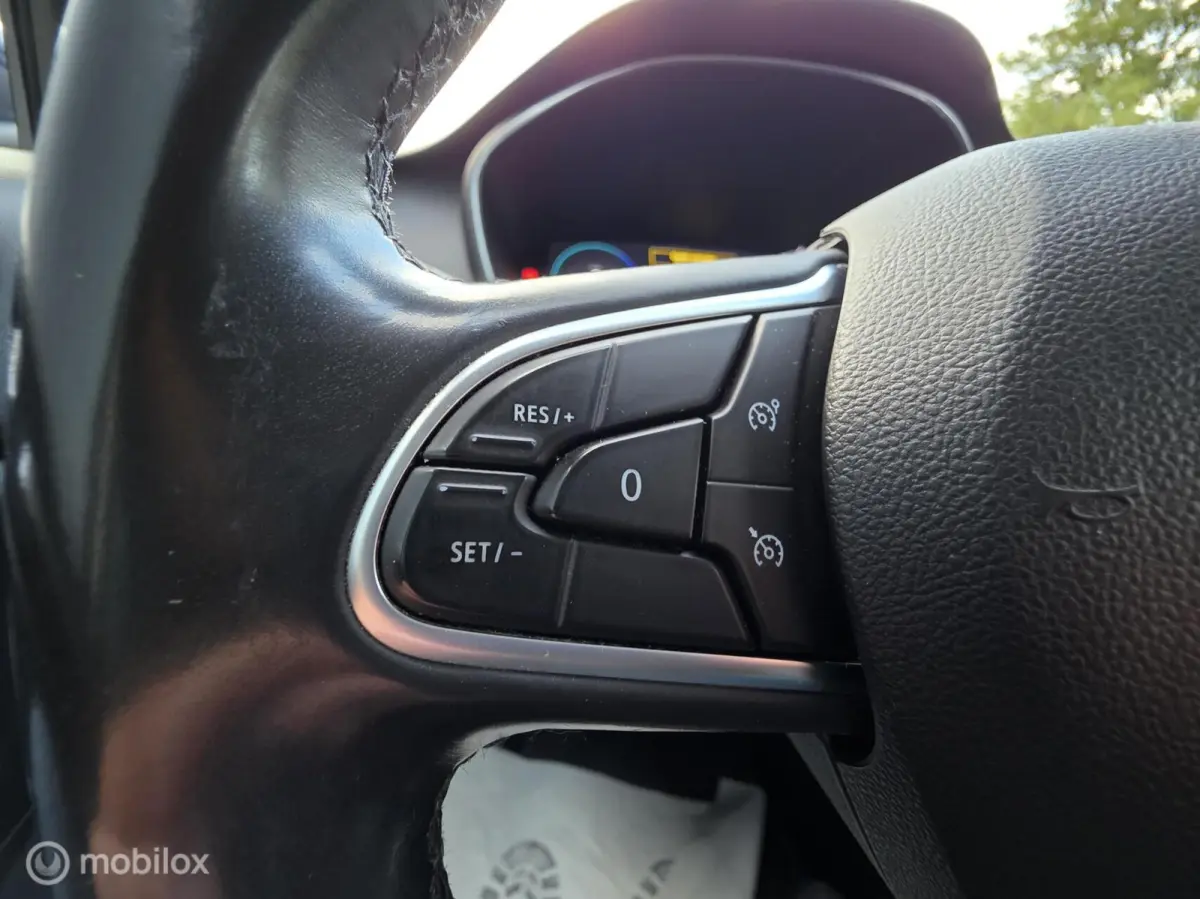 Estate 1.6 Plug-In Hybrid 160 Intens