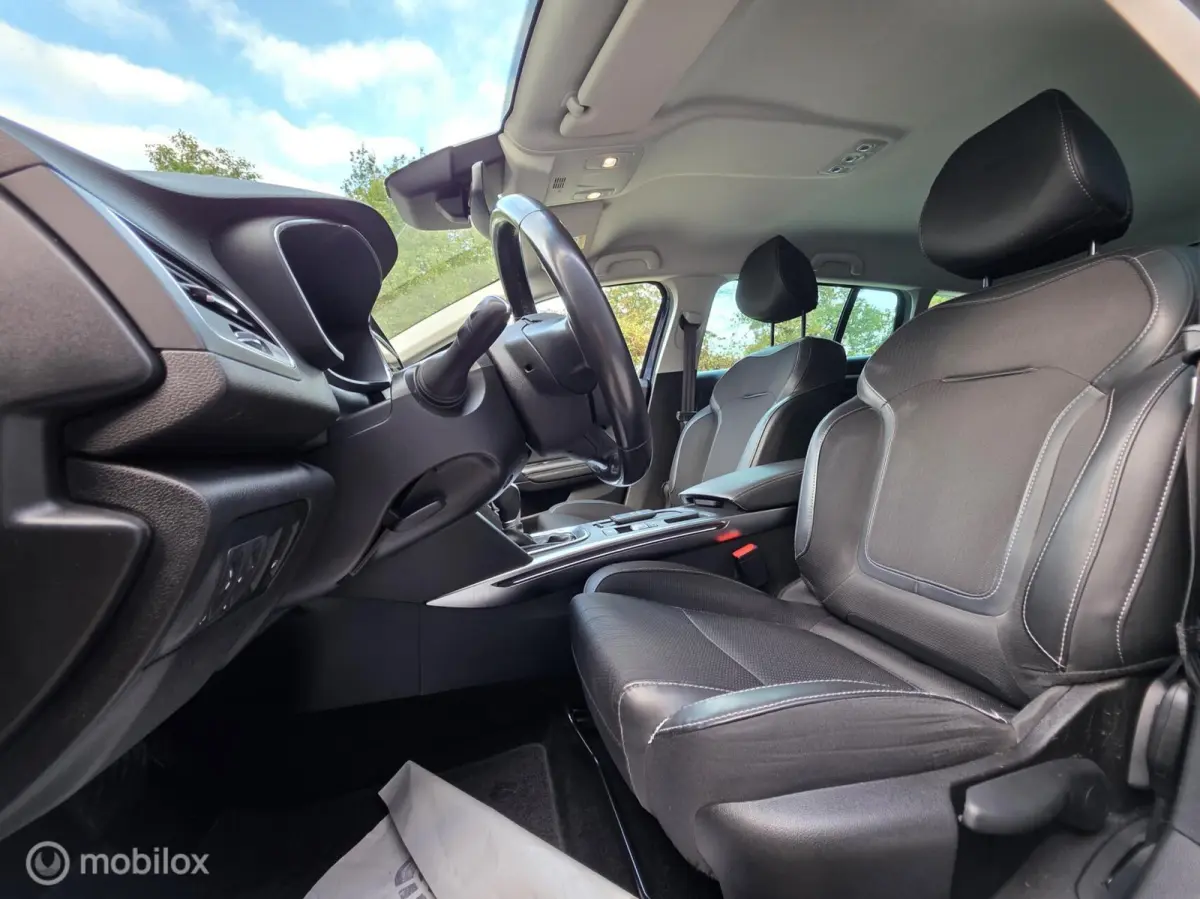 Estate 1.6 Plug-In Hybrid 160 Intens