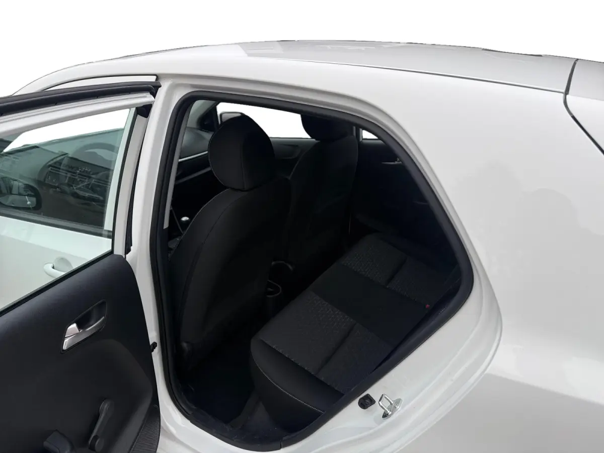 1.0 DPi ComfortLine Dealer onderhouden | Airco | Elektrische ramen | Nieuwe APK |