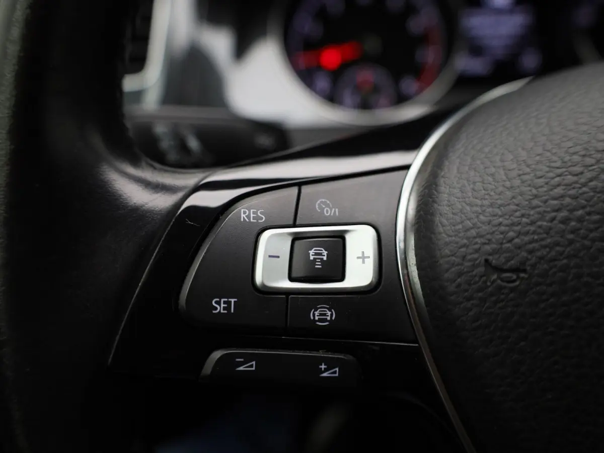 1.0 TSI Comfortline | Airco | Parkeersensoren | Cruise Control |