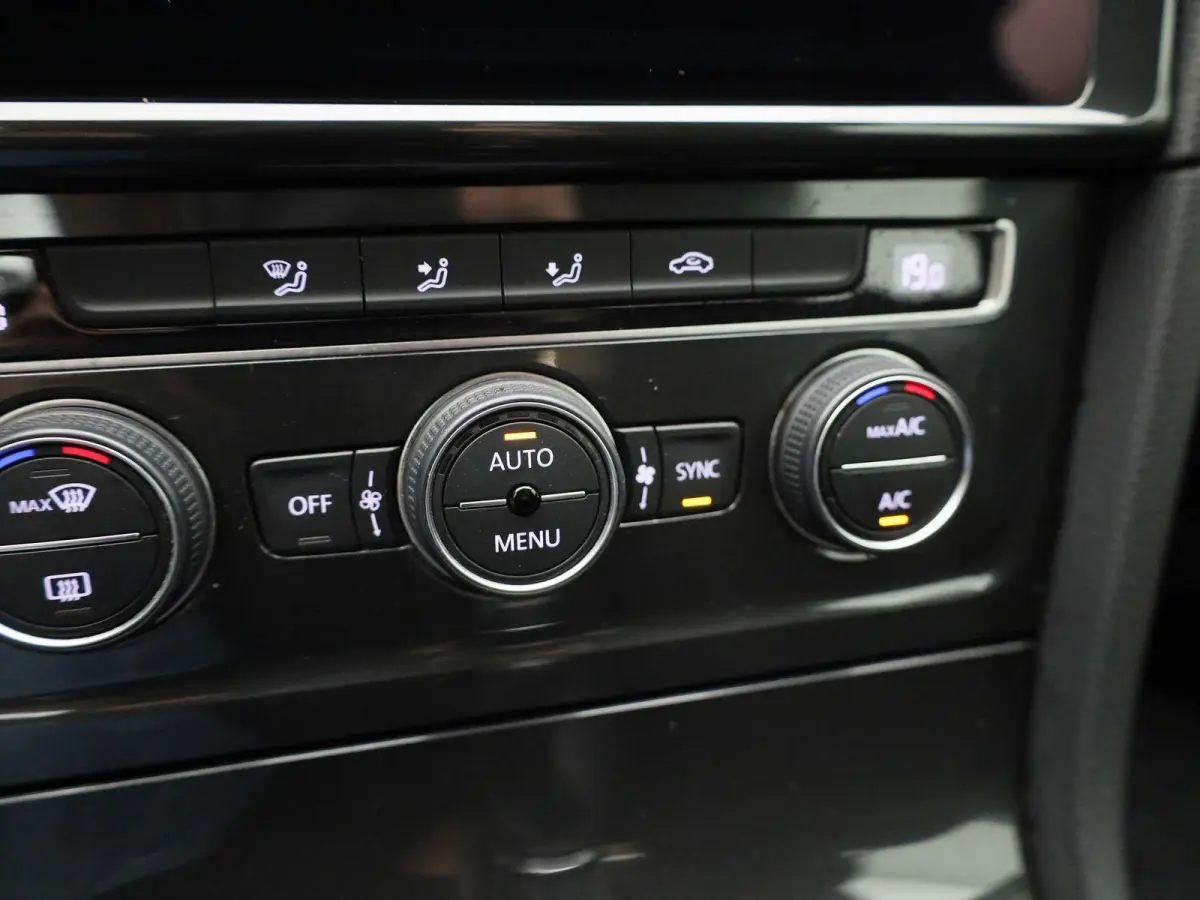 1.0 TSI Comfortline | Airco | Parkeersensoren | Cruise Control |