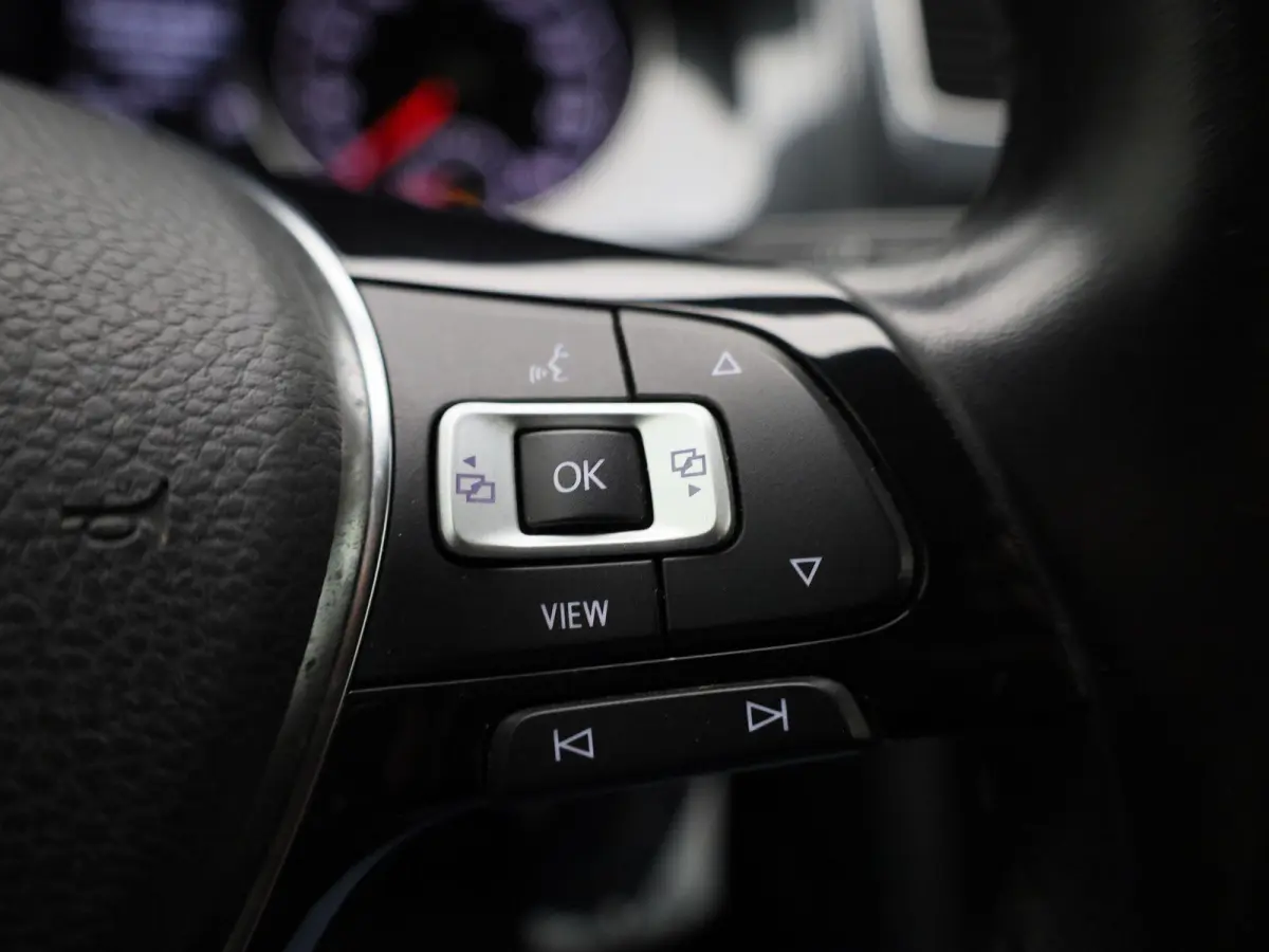 1.0 TSI Comfortline | Airco | Parkeersensoren | Cruise Control |