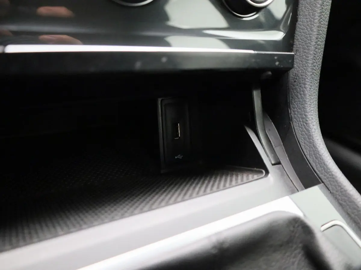1.0 TSI Comfortline | Airco | Parkeersensoren | Cruise Control |