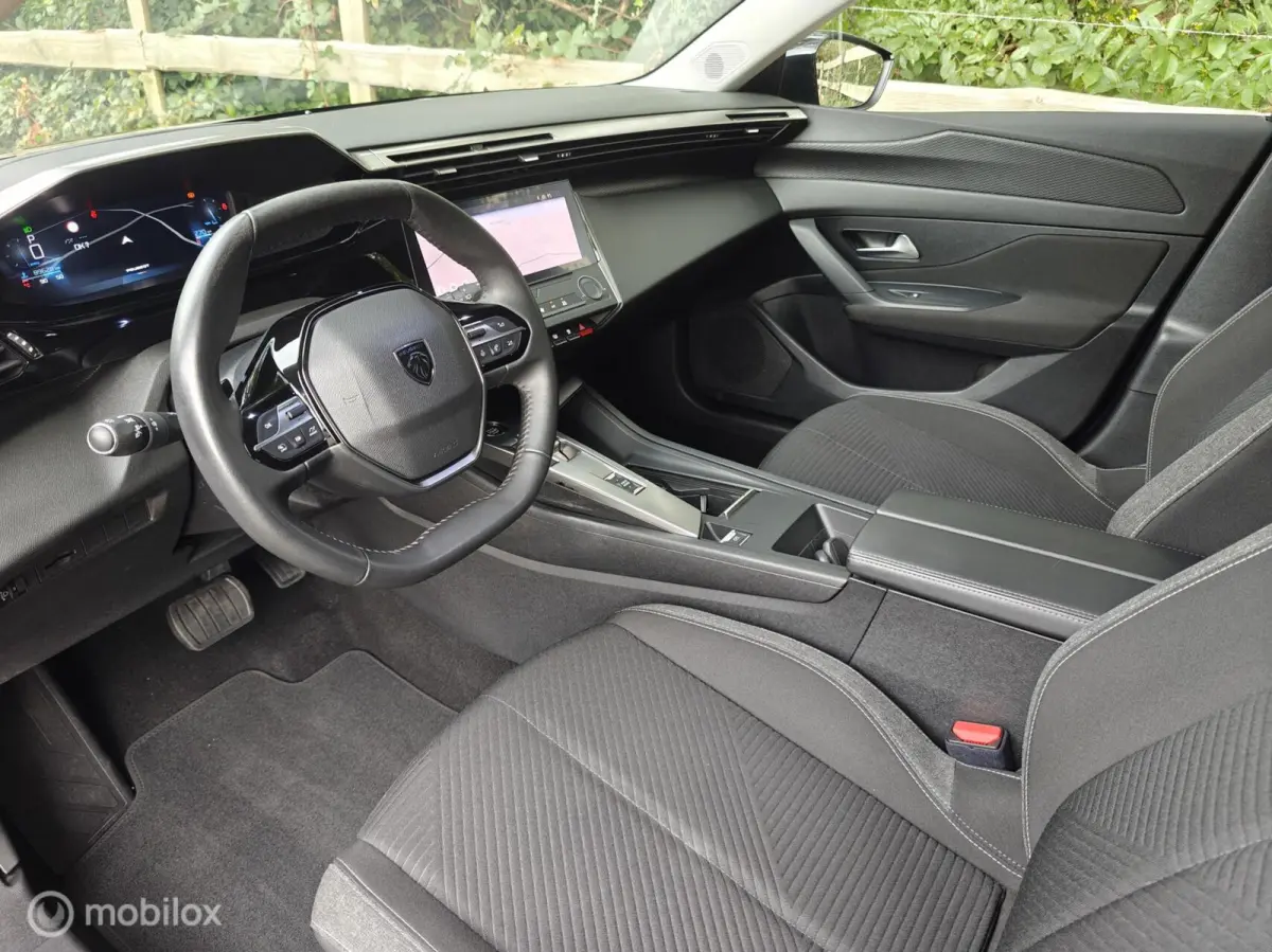 1.2 131PK Automaat|LED|4S banden|DAB+|Carplay|Rijklaar