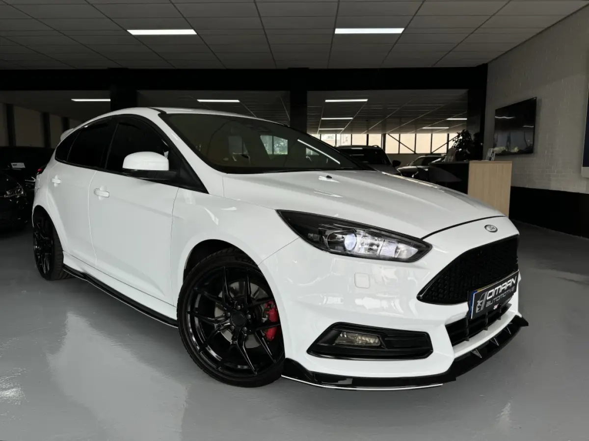 2.0 ST-2 250PK 2016 RECARO MAXTON