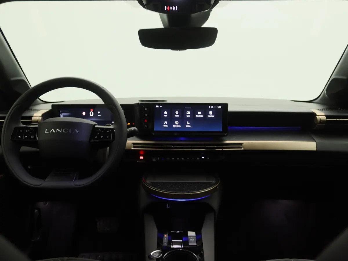 1.2 Turbo Hybrid LX | Camera Voor + Achter | Apple Carplay & Android Auto | Adaptive Cruise Control |
