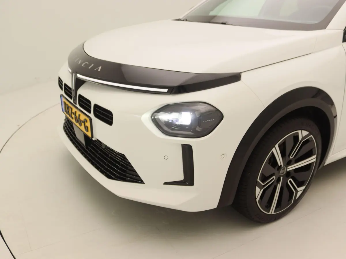 1.2 Turbo Hybrid LX | Camera Voor + Achter | Apple Carplay & Android Auto | Adaptive Cruise Control |