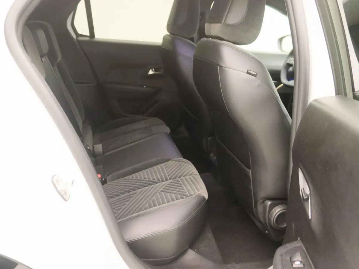 1.2 Turbo Hybrid LX | Camera Voor + Achter | Apple Carplay & Android Auto | Adaptive Cruise Control |