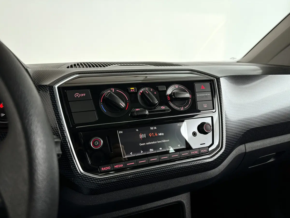 Up! 1.0 BMT take up! | Panoramadak | Park assist | Airco | Hill hold functie