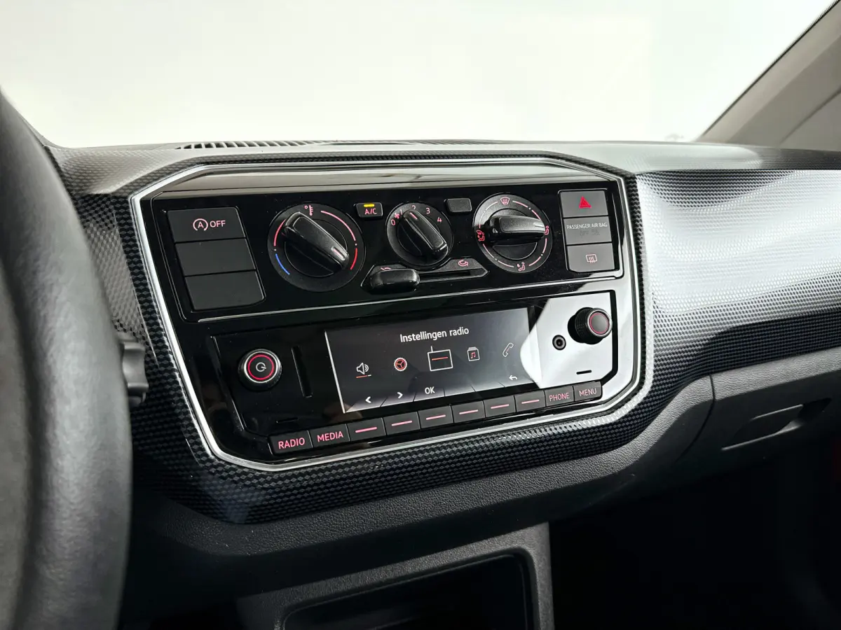 Up! 1.0 BMT take up! | Panoramadak | Park assist | Airco | Hill hold functie
