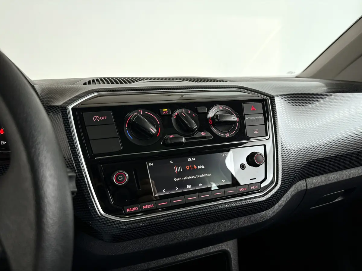 Up! 1.0 BMT take up! | Panoramadak | Park assist | Airco | Hill hold functie