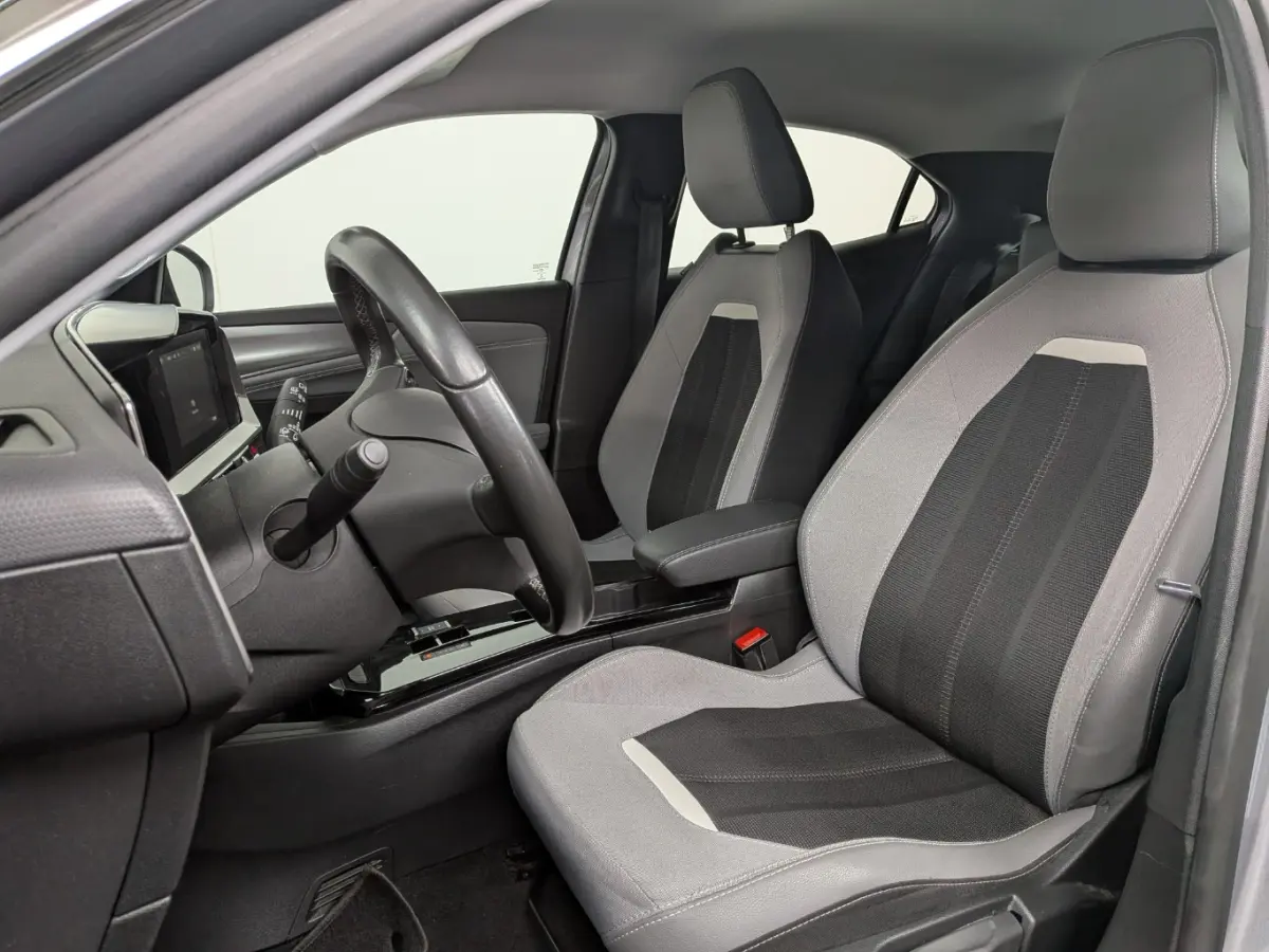Elegance 50-kWh 11kw bl. | status accu 97% | | Achteruitrijcamera | Apple Carplay/Android Auto|telefoonintegratie premium | Cruise control