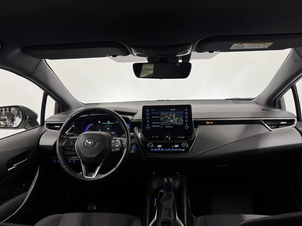 1.8 Hybrid Dynamic / Camera