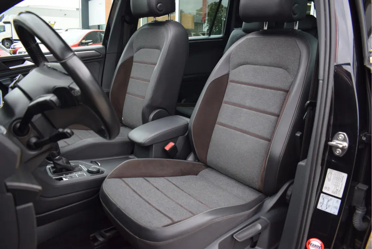 2.0 TSI 4DRIVE Xcellence 7p. | NL-Auto | Trekhaak | Panoramadak