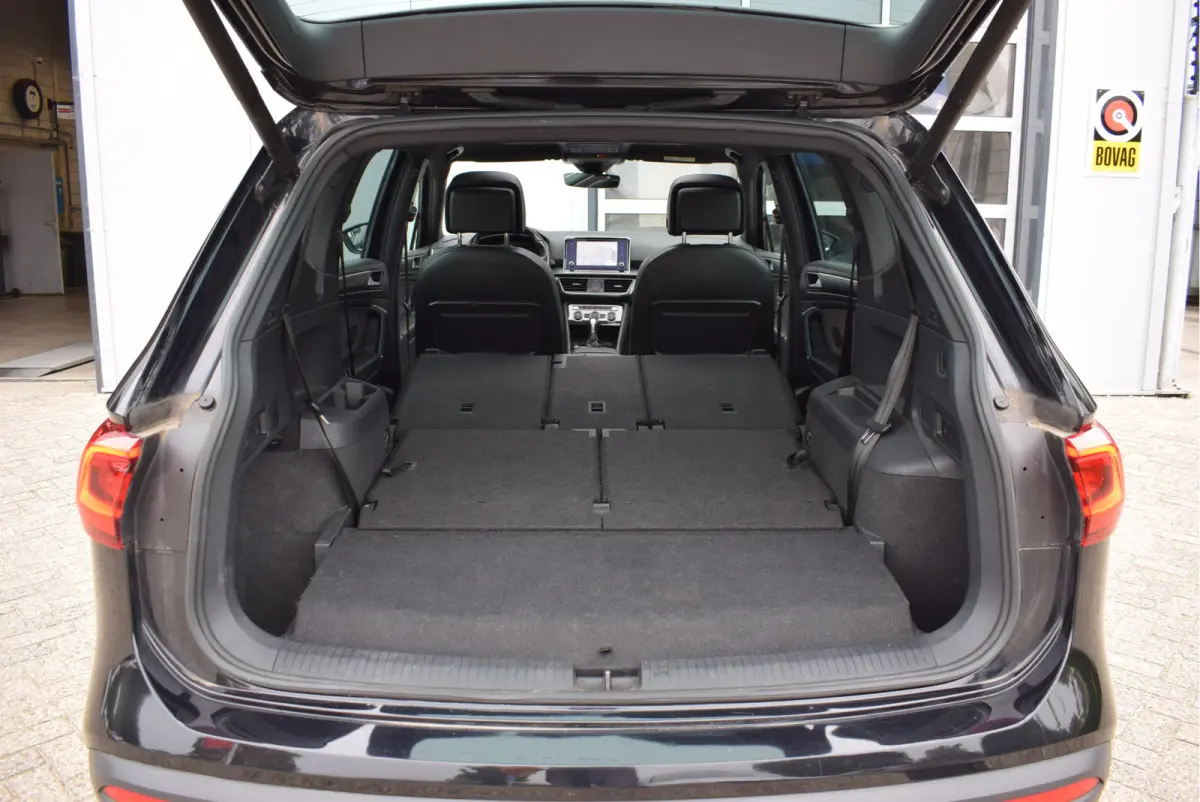 2.0 TSI 4DRIVE Xcellence 7p. | NL-Auto | Trekhaak | Panoramadak