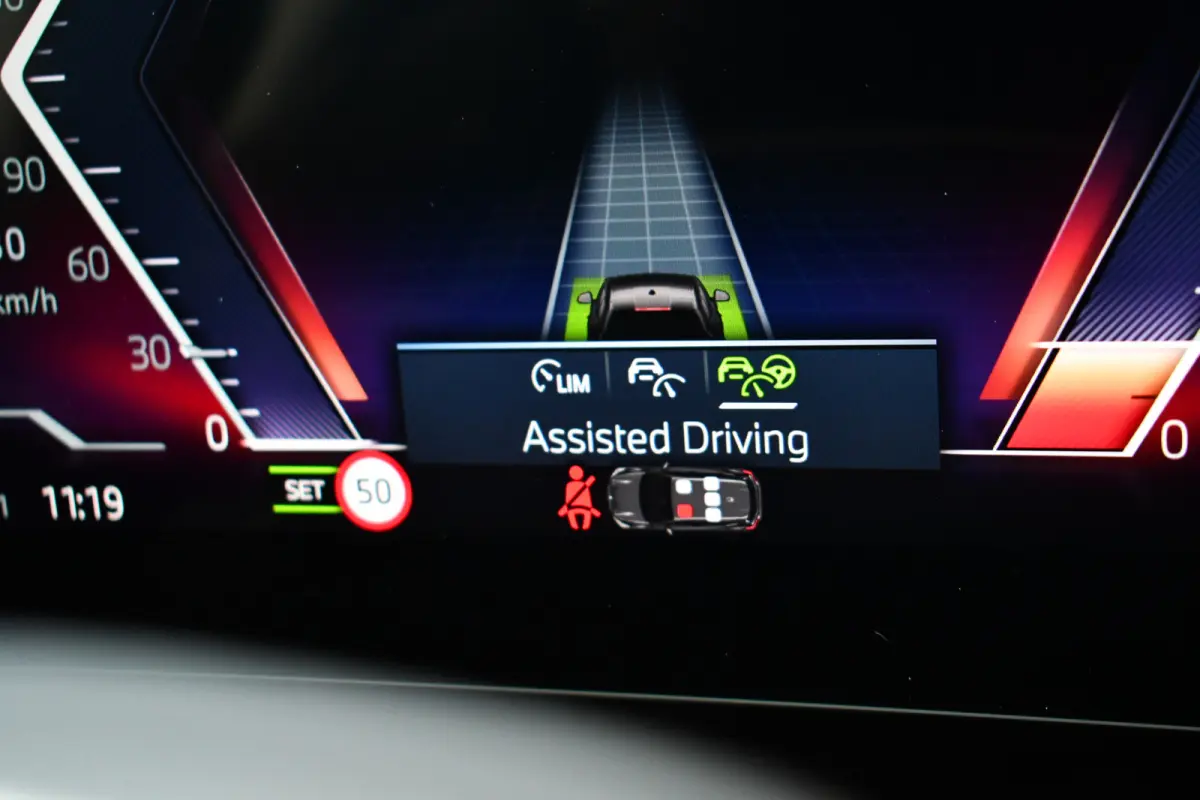220 M-Sport Pano ACC H/K E-zetels 360 HUD