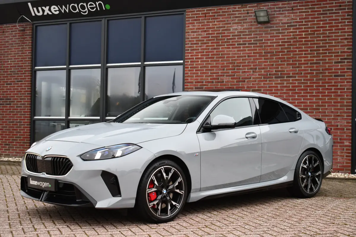 220 M-Sport Pano ACC H/K E-zetels 360 HUD