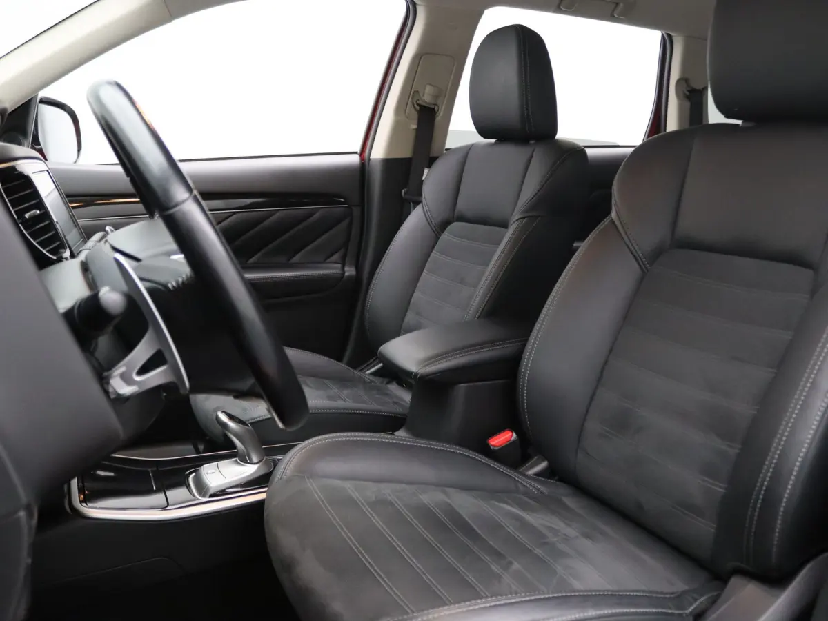 224pk PHEV Intense+ Apple Carplay/Android Auto | Trekhaak afneembaar.