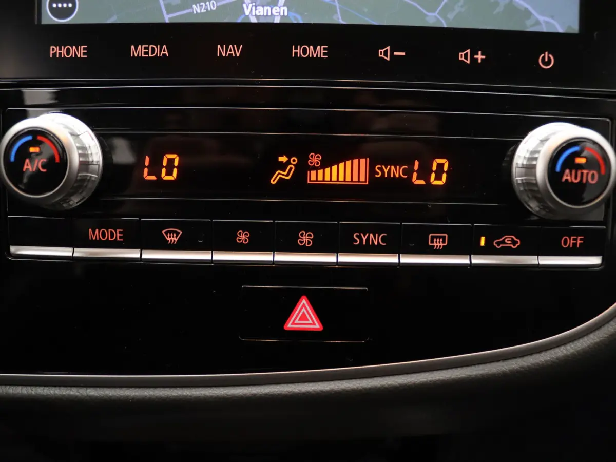 224pk PHEV Intense+ Apple Carplay/Android Auto | Trekhaak afneembaar.