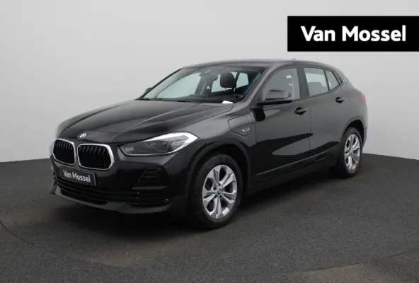 xDrive25e Executive | Achteruitrijcamera | Navigatie | Cruise Control | Climate Control | Elektr. achterklep |