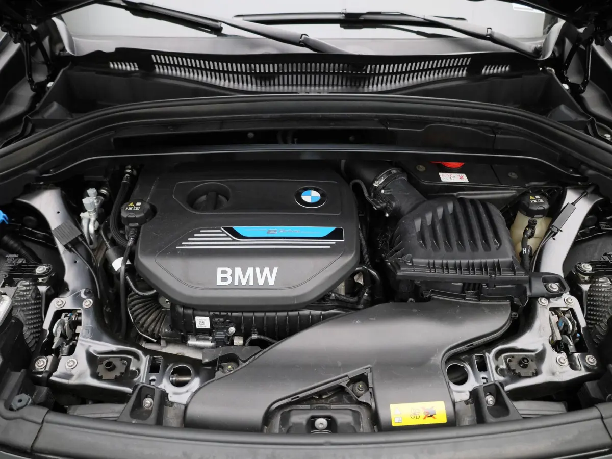 xDrive25e Executive | Achteruitrijcamera | Navigatie | Cruise Control | Climate Control | Elektr. achterklep |