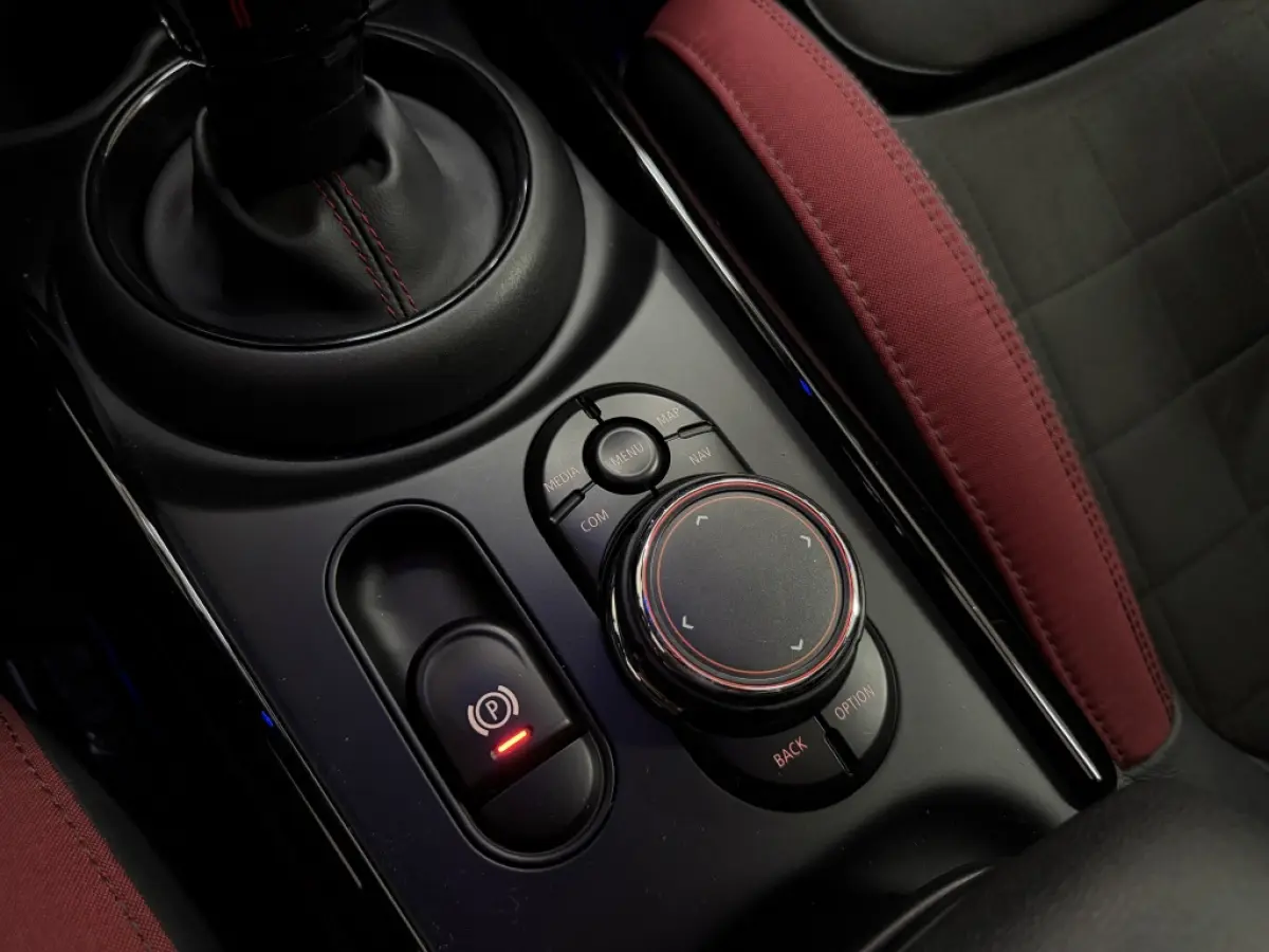 2.0 Cooper S JCW AUT. PANO ACC 192PK