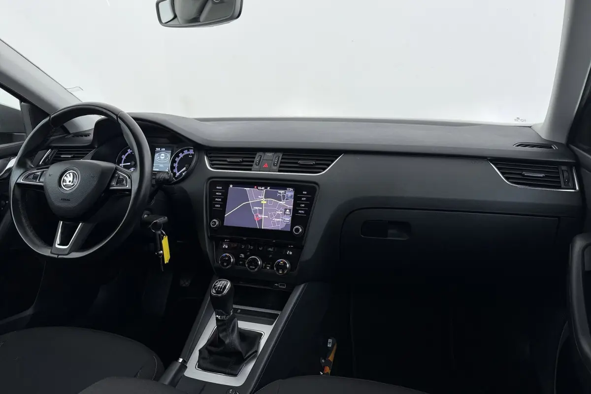 1.0 TSI Greentech Ambition Business | Trekhaak | CarPlay | Org NL | Niet netjes | Cruise control | Climate