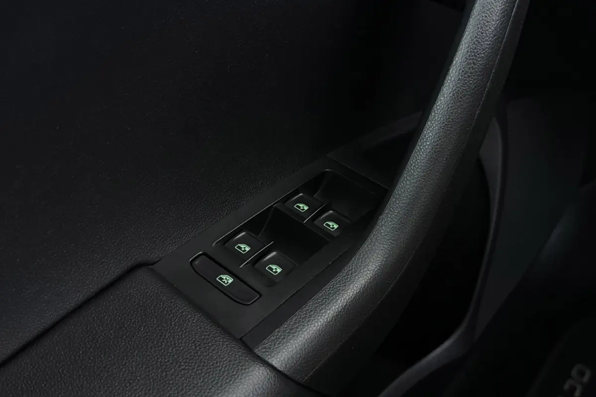 1.0 TSI Greentech Ambition Business | Trekhaak | CarPlay | Org NL | Niet netjes | Cruise control | Climate