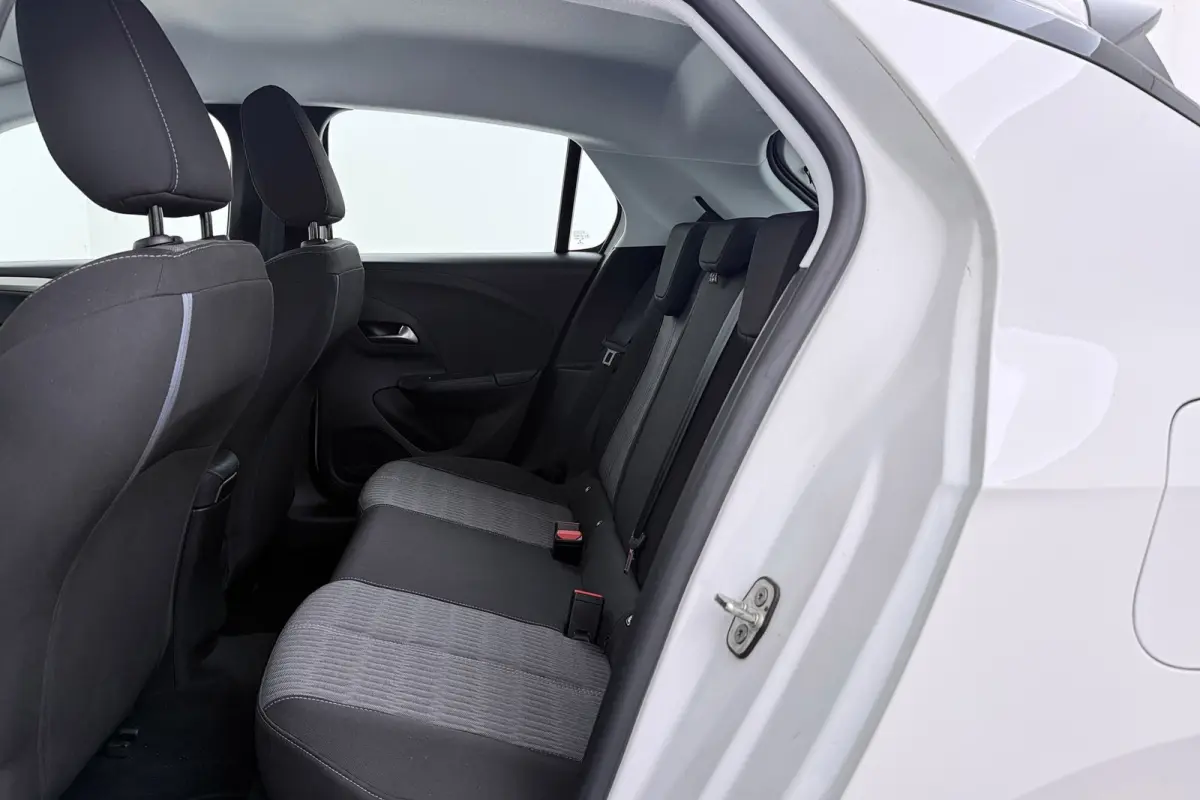 Edition 50 kWh | Org NL | CarPlay | SOH 94% | 3 Fase | 40.000 KM ! | Climate Control | Parkeersensoren | BTW |