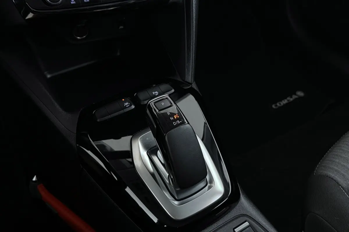 Edition 50 kWh | Org NL | CarPlay | SOH 94% | 3 Fase | 40.000 KM ! | Climate Control | Parkeersensoren | BTW |