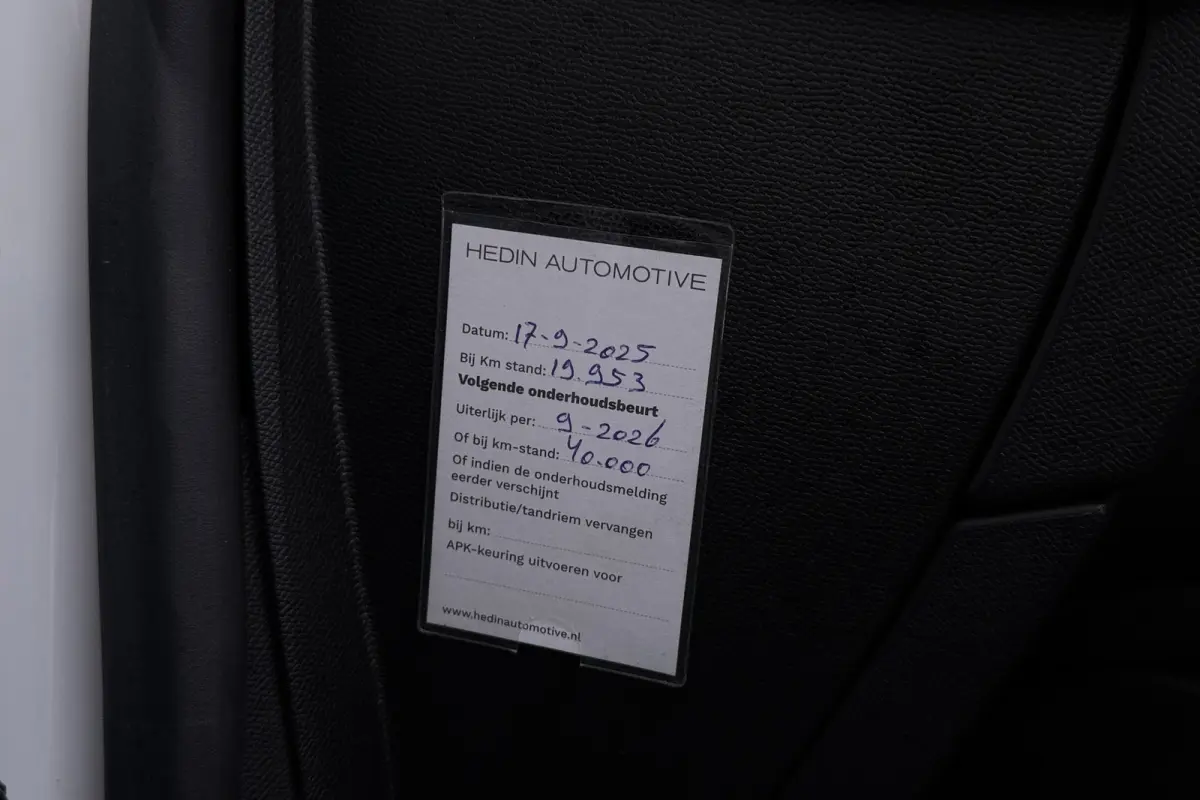 Edition 50 kWh | Org NL | CarPlay | SOH 94% | 3 Fase | 40.000 KM ! | Climate Control | Parkeersensoren | BTW |