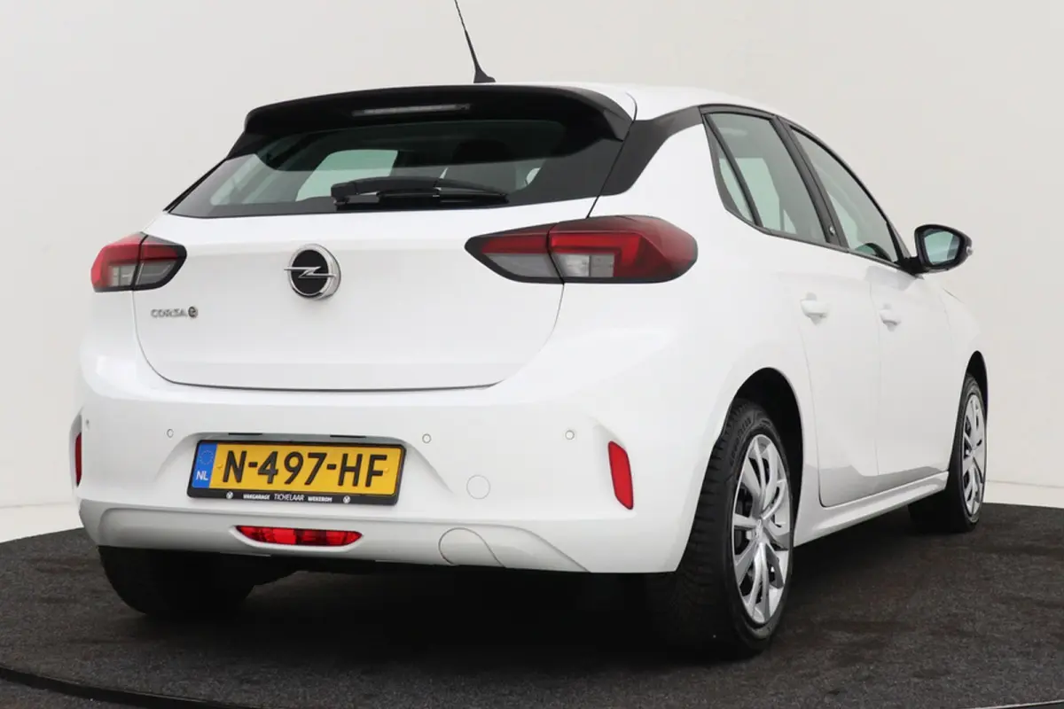 Edition 50 kWh | Org NL | CarPlay | SOH 94% | 3 Fase | 40.000 KM ! | Climate Control | Parkeersensoren | BTW |