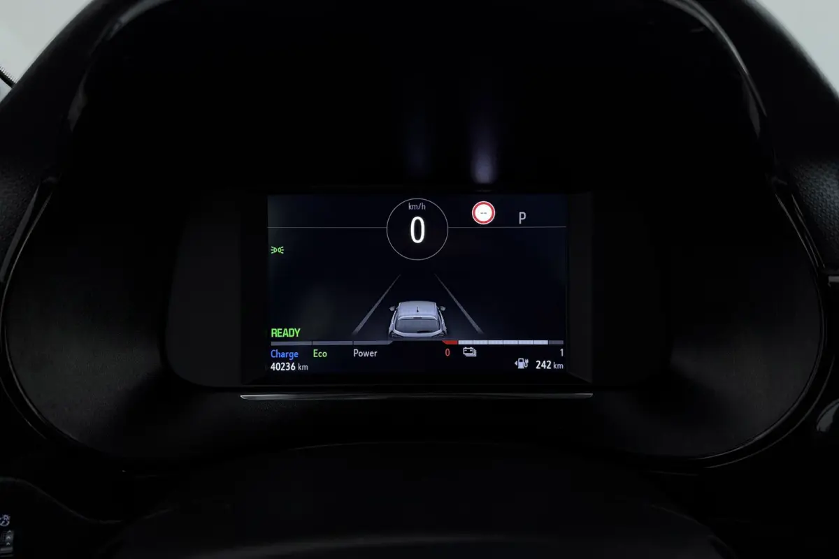 Edition 50 kWh | Org NL | CarPlay | SOH 94% | 3 Fase | 40.000 KM ! | Climate Control | Parkeersensoren | BTW |