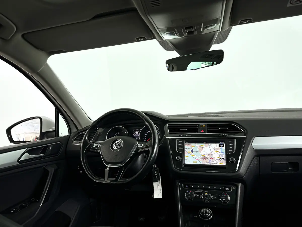 1.4 TSI Connected Series | Panoramadak | Parkeercamera | Stoelverwarming