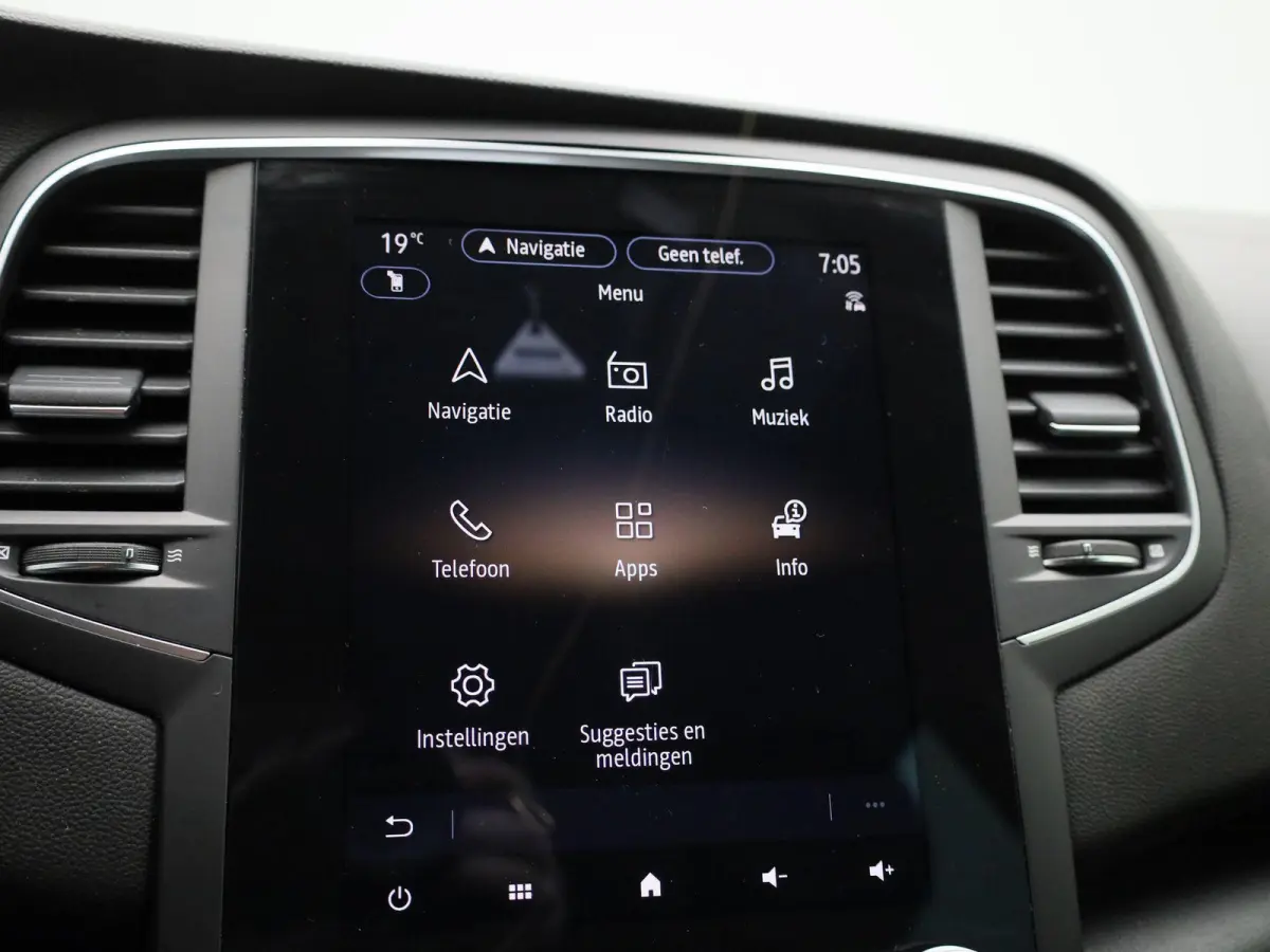 1.3 TCe 140 Techno | Achteruitrijcamera | Cruise Control | Climate Control | Stoelverwarming |