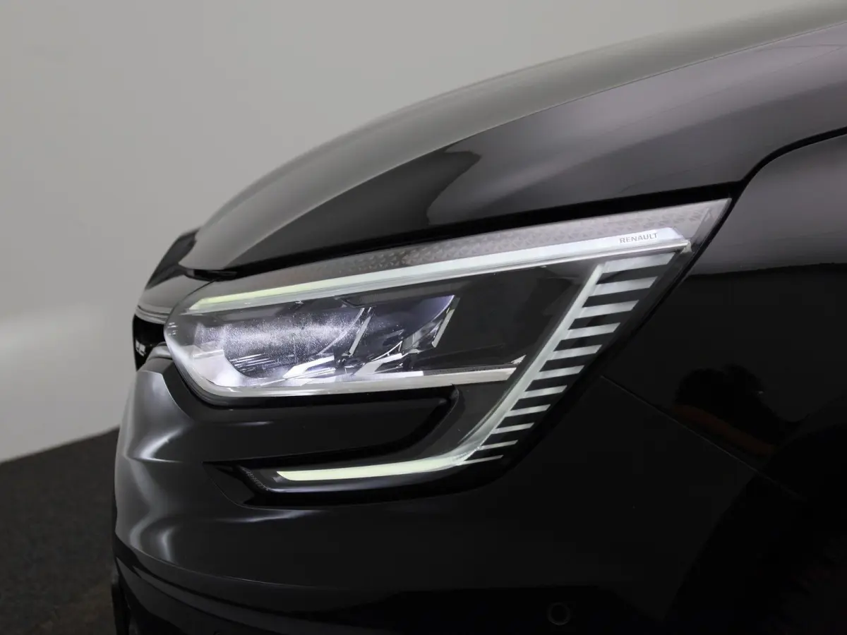 1.3 TCe 140 Techno | Achteruitrijcamera | Cruise Control | Climate Control | Stoelverwarming |