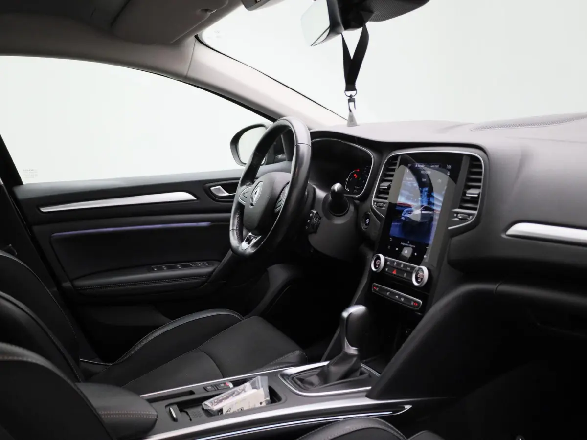 1.3 TCe 140 Techno | Achteruitrijcamera | Cruise Control | Climate Control | Stoelverwarming |